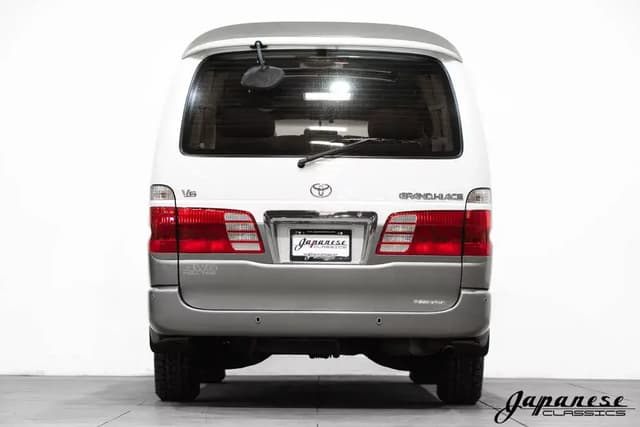 2000 Toyota Grand Hiace JDM car for sale — photo 7 of 10