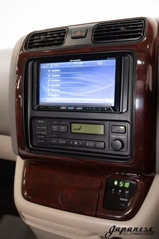 2000 Toyota Grand Hiace JDM car for sale — photo 10 of 10