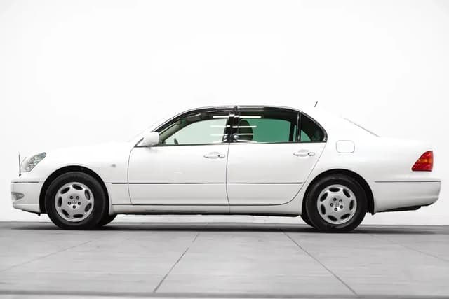 2000 Toyota Celsior JDM car for sale — photo 4 of 10