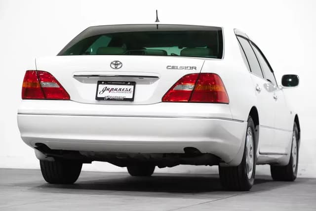2000 Toyota Celsior JDM car for sale — photo 8 of 10