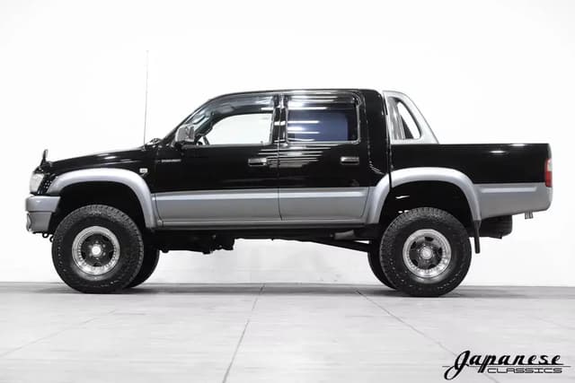 1999 Toyota Hilux JDM car for sale — photo 4 of 10