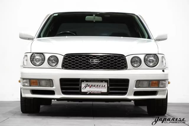 1998 Nissan Gloria JDM car for sale — photo 2 of 10