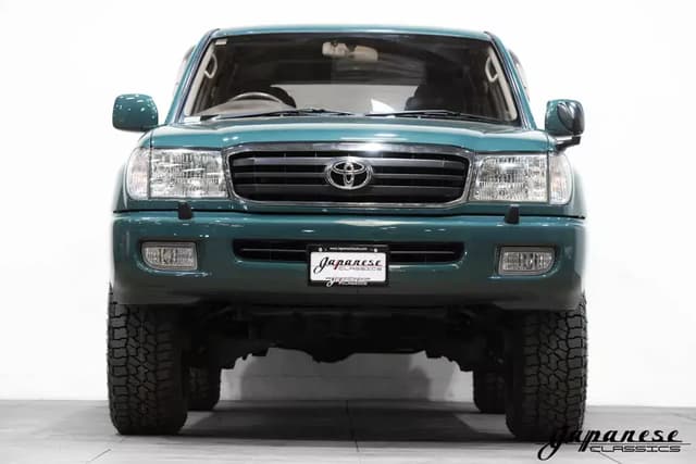 1998 Toyota Land Cruiser JDM car for sale — photo 2 of 10