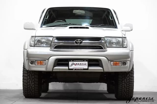 2000 Toyota Hilux Surf JDM car for sale — photo 2 of 10