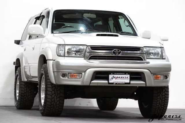 2000 Toyota Hilux Surf JDM car for sale — photo 3 of 10