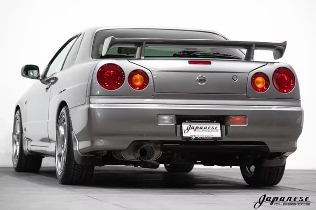1998 Nissan Skyline JDM car for sale — photo 6 of 25
