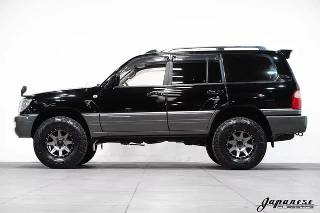 1999 Toyota Land Cruiser JDM car for sale — photo 4 of 10