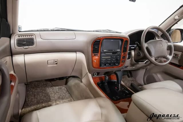 1999 Toyota Land Cruiser JDM car for sale — photo 9 of 10