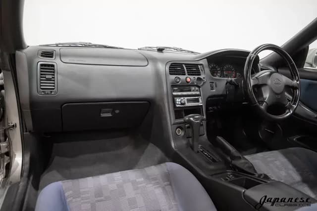 1996 Nissan Skyline JDM car for sale — photo 9 of 10