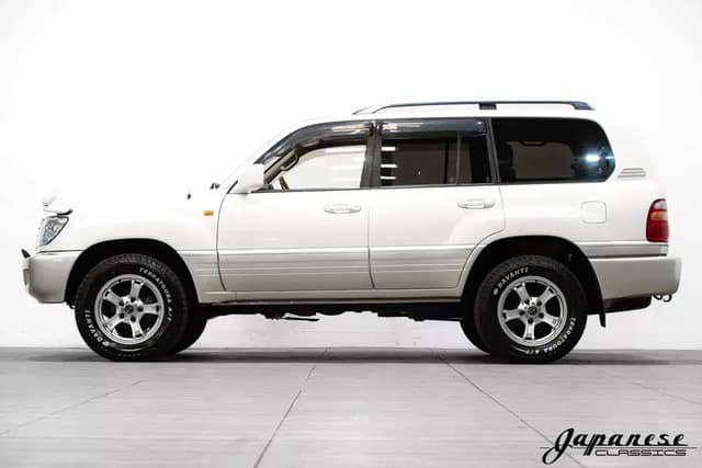 2000 Toyota Land Cruiser JDM car for sale — photo 4 of 10