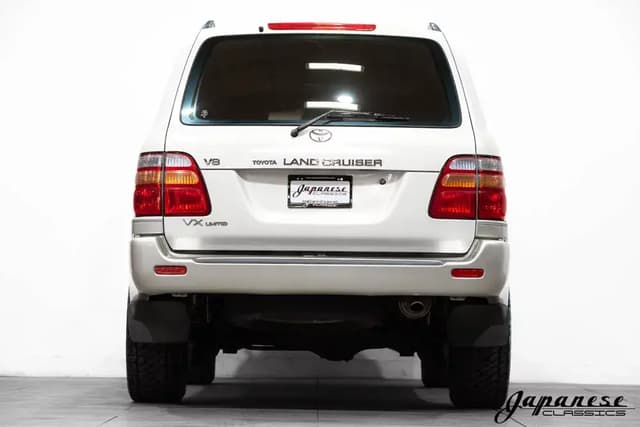 2000 Toyota Land Cruiser JDM car for sale — photo 7 of 10