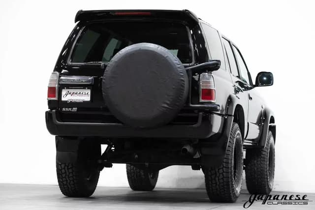 1998 Toyota Hilux Surf JDM car for sale — photo 8 of 10