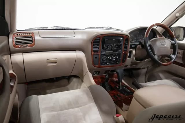 1998 Toyota Land Cruiser JDM car for sale — photo 9 of 10