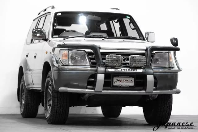 1997 Toyota Land Cruiser JDM car for sale — photo 3 of 10