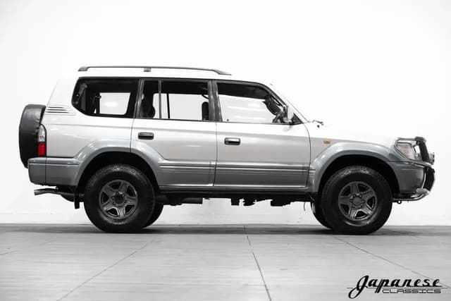 1997 Toyota Land Cruiser JDM car for sale — photo 5 of 10