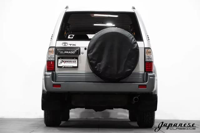 1997 Toyota Land Cruiser JDM car for sale — photo 7 of 10