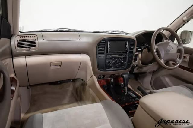 1999 Toyota Land Cruiser JDM car for sale — photo 9 of 10