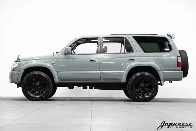 1996 Toyota Hilux JDM car for sale — photo 4 of 10