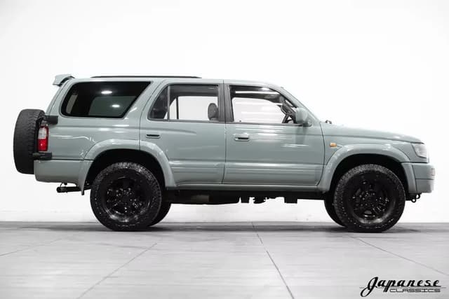1996 Toyota Hilux JDM car for sale — photo 5 of 10