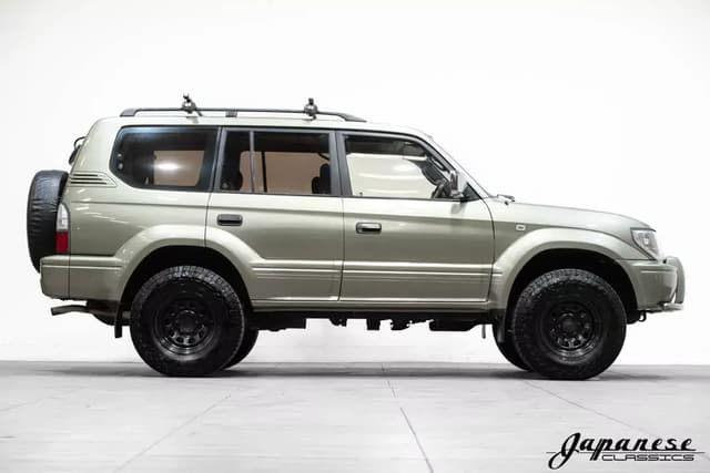 1999 Toyota Land Cruiser JDM car for sale — photo 8 of 10