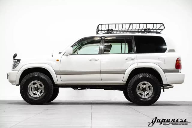 2000 Toyota Land Cruiser JDM car for sale — photo 4 of 10