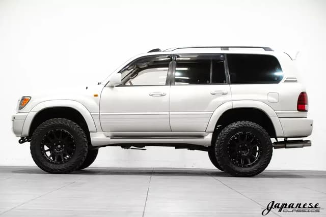 2001 Toyota Land Cruiser JDM car for sale — photo 4 of 10