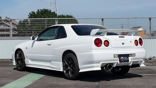 1999 Nissan Skyline JDM car for sale — photo 10 of 10