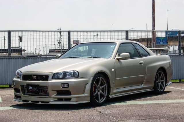 2001 Nissan Skyline JDM car for sale — photo 2 of 10