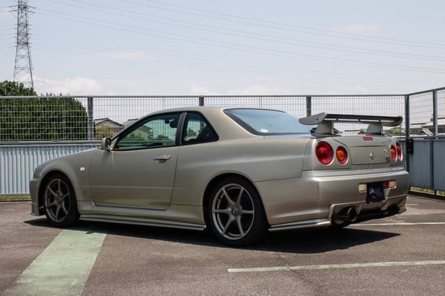 2001 Nissan Skyline JDM car for sale — photo 4 of 10
