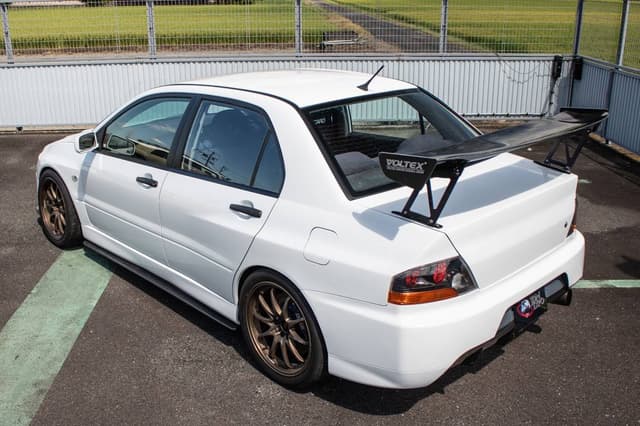 2006 Mitsubishi Lancer JDM car for sale — photo 7 of 10