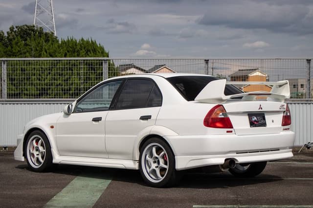 2000 Mitsubishi Lancer JDM car for sale — photo 4 of 10