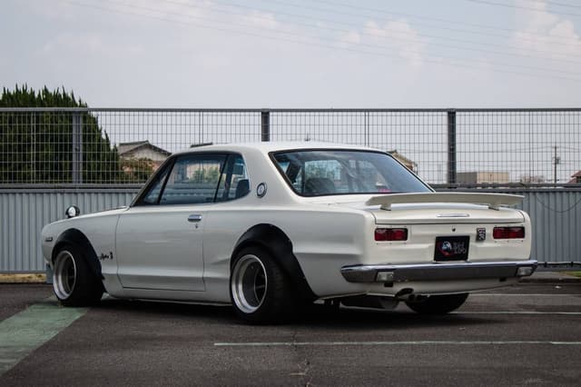 1972 Nissan Skyline JDM car for sale — photo 4 of 10