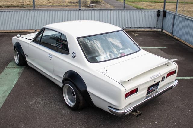 1972 Nissan Skyline JDM car for sale — photo 7 of 10