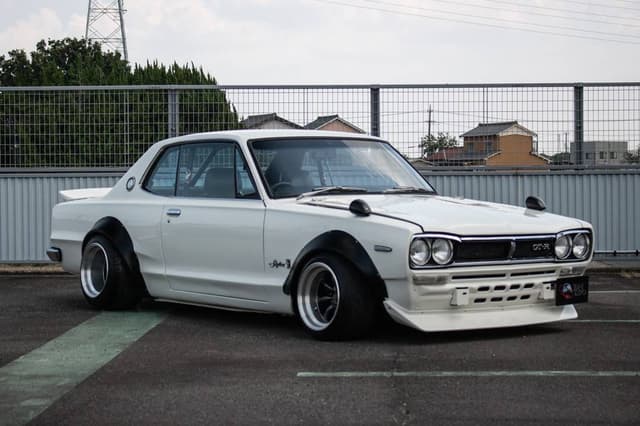 1972 Nissan Skyline JDM car for sale — photo 9 of 10