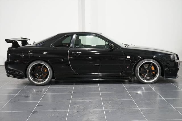 2001 Nissan Skyline JDM car for sale — photo 5 of 10