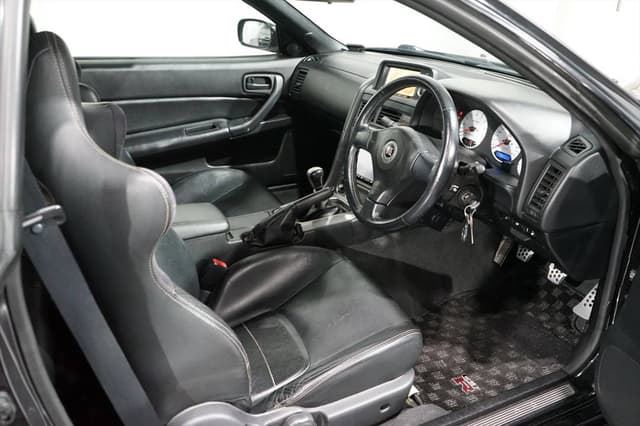 2001 Nissan Skyline JDM car for sale — photo 10 of 10