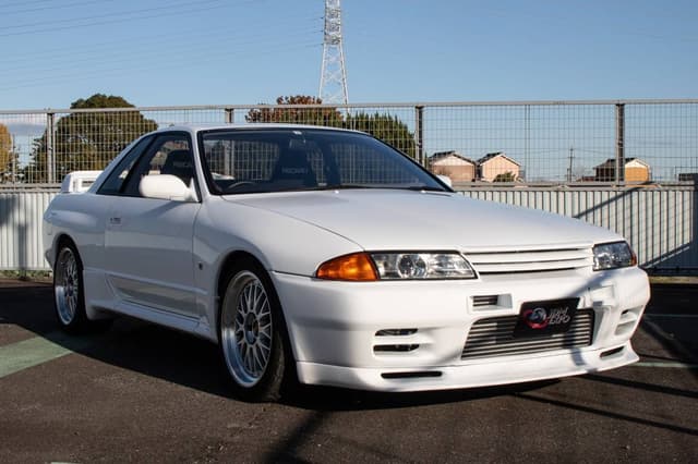 1994 Nissan Skyline JDM car for sale — photo 8 of 10