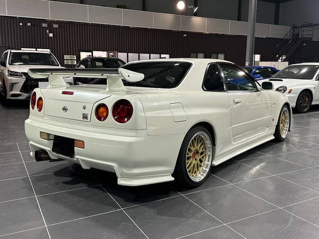 2000 Nissan Skyline JDM car for sale — photo 8 of 10