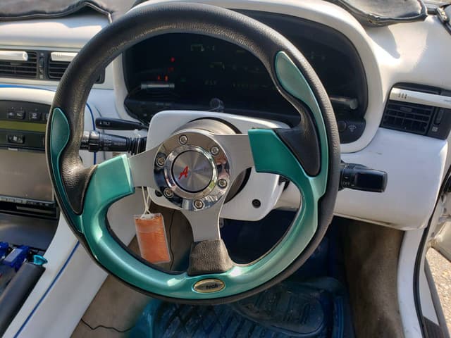 1992 Toyota Soarer JDM car for sale — photo 6 of 10