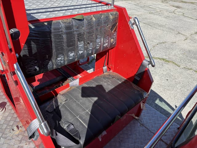 1999 Mitsubishi Minicab JDM car for sale — photo 3 of 10