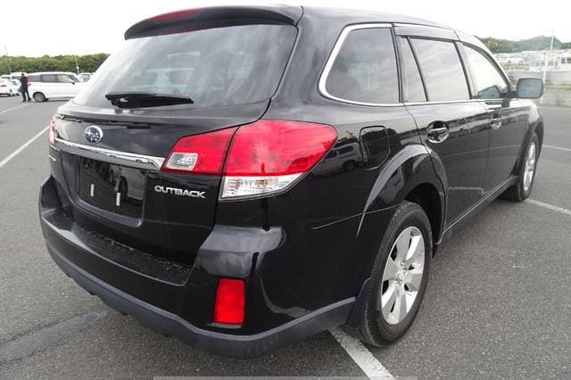 2011 Subaru Outback JDM car for sale — photo 6 of 10