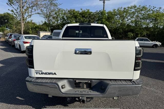 2011 Toyota Tundra JDM car for sale — photo 5 of 10