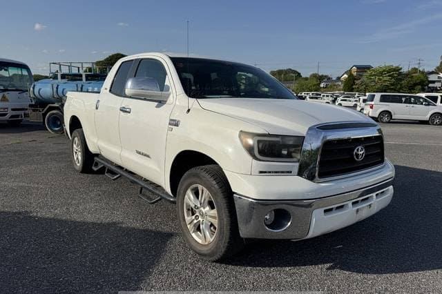 2011 Toyota Tundra JDM car for sale — photo 8 of 10