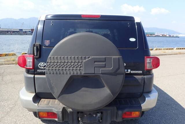 2011 Toyota Fj Cruiser JDM car for sale — photo 5 of 10