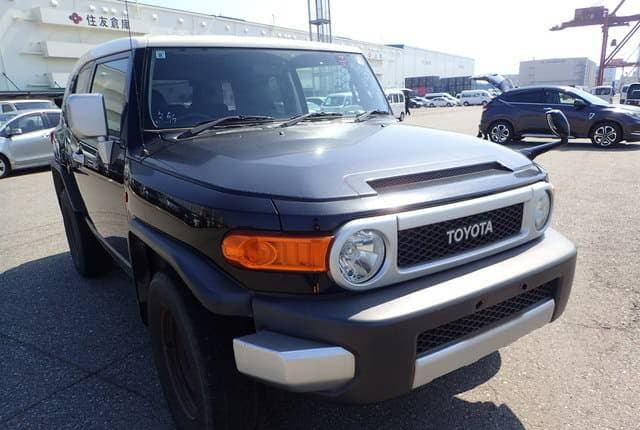 2011 Toyota Fj Cruiser JDM car for sale — photo 8 of 10