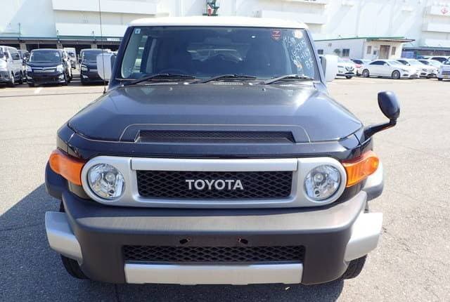 2011 Toyota Fj Cruiser JDM car for sale — photo 9 of 10