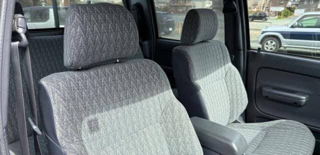 2003 Toyota Hilux JDM car for sale — photo 7 of 10