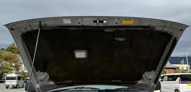2003 Toyota Hilux JDM car for sale — photo 10 of 10