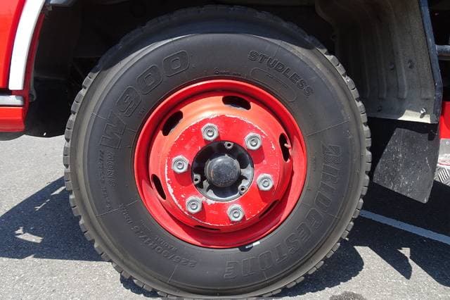2002 Hino JDM car for sale — photo 10 of 10