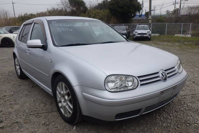 2000 Volkswagen Golf JDM car for sale — photo 8 of 10